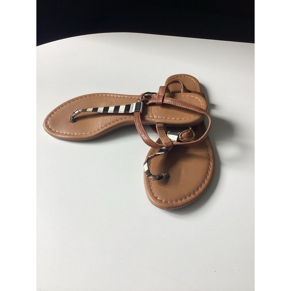 2 Pairs - Old Navy Women's Shoes - Size 7 - Picture 3 of 6